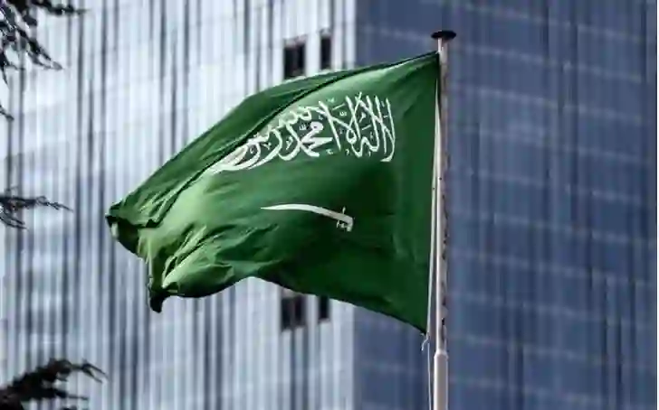 السعودية تعلن اكتمال أهم مراحل مشروع تاريخي سيغير حياة اليمنيين في المملكة