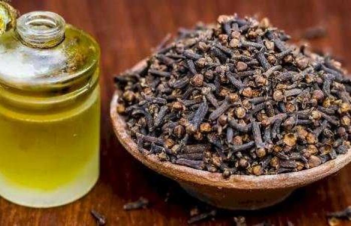 فوائد القرنفل وزيت الزيتون لا تتوقعها.. في ليلة واحدة تحل كل المشاكل التي يعاني منها الجميع!