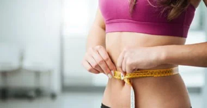 7 مشروبات تنقى الجسم من السموم وتذيب دهون البطن بسرعة (تعرف عليها)