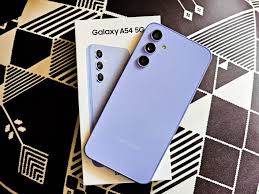 وحش الموبايلات.. أفضل هاتف Galaxy A54 من سامسونج برخص التراب!!