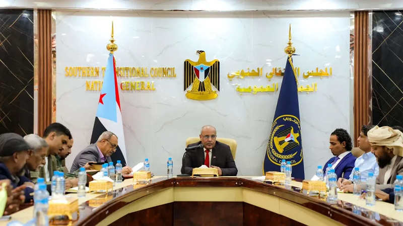 قيادي سابق بالانتقالي الجنوبي.. لا نريد إسقاط المجلس الانتقالي بل تصحيح مساره