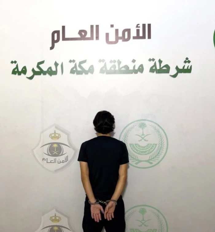 شرطة جدة تعلن القبض على مقيم لتكسيره مركبات وسرقة ما بداخلها.. والكشف عن جنسيته