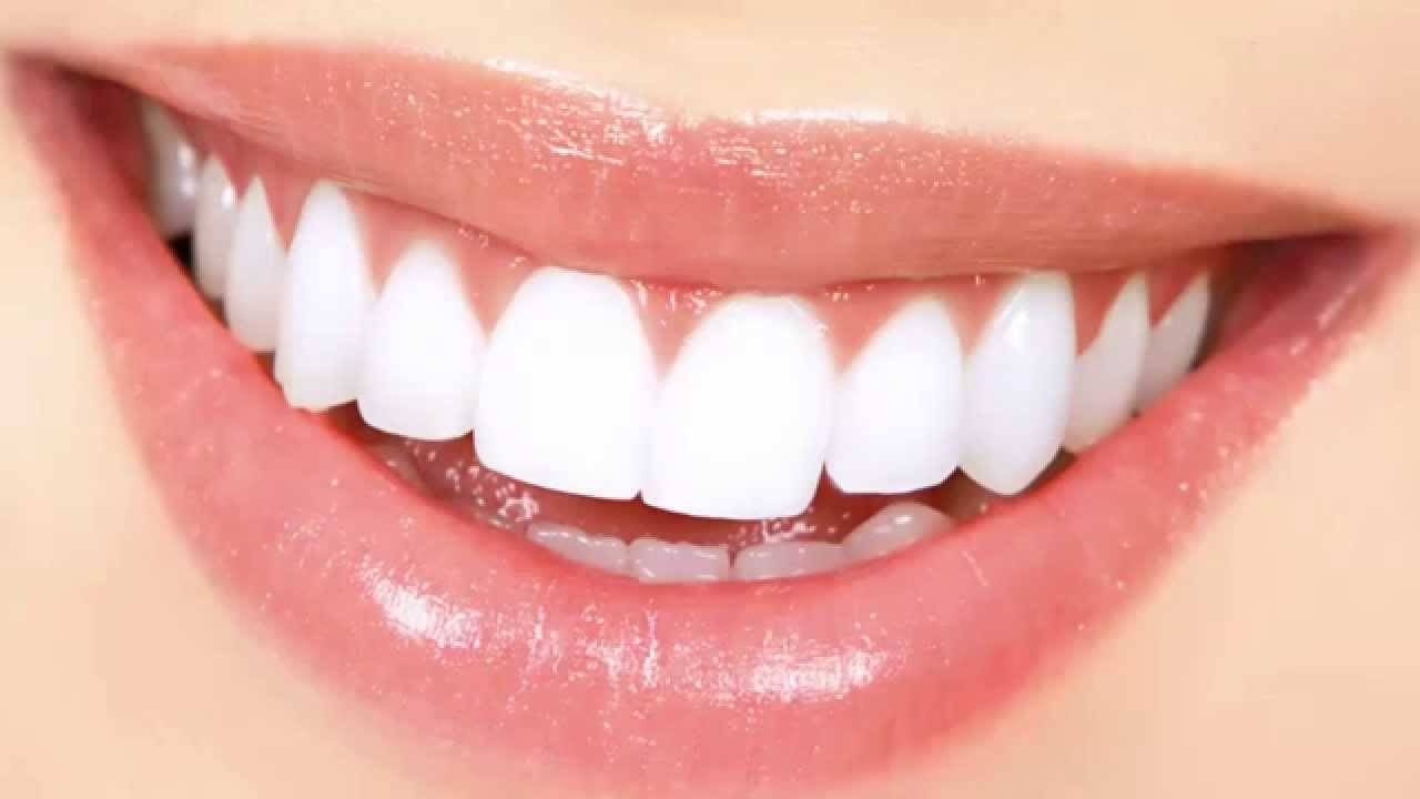 القرنفل المطحون .. يزيل الأصفرار والجير نهائياً ويمنحك أسنان بيضاء كالثلج
