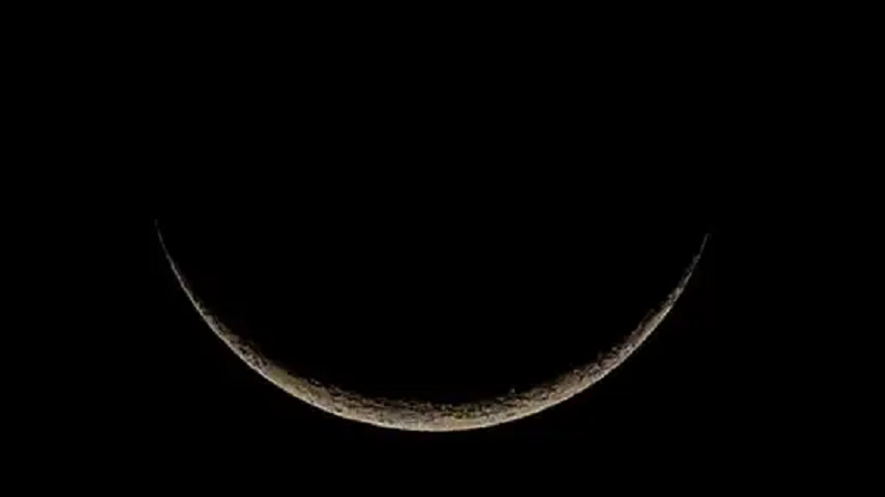 مركز الفلك الدولي يحسم موعد بداية شهر رمضان