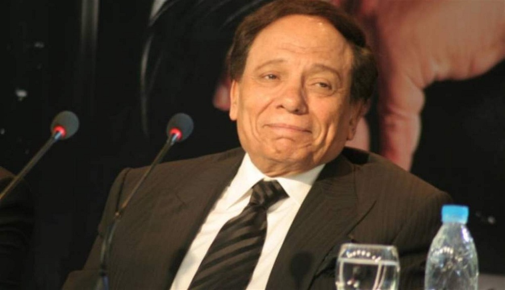 أشرف زكي يكشف تطورات الحالة الصحية للزعيم عادل امام!